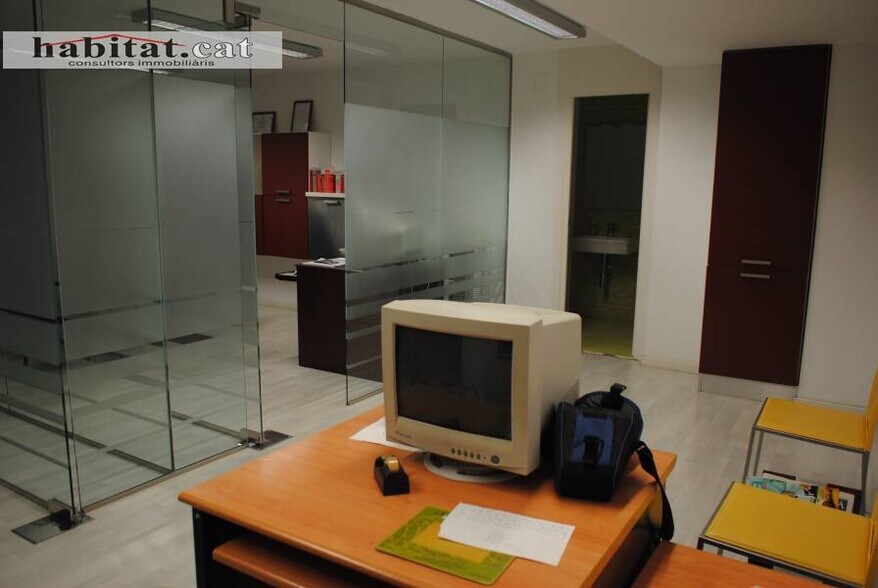 Immeuble residentiel dans Vilanova i la Geltrú, Barcelona à vendre - Photo intérieure – Image 2 sur 3
