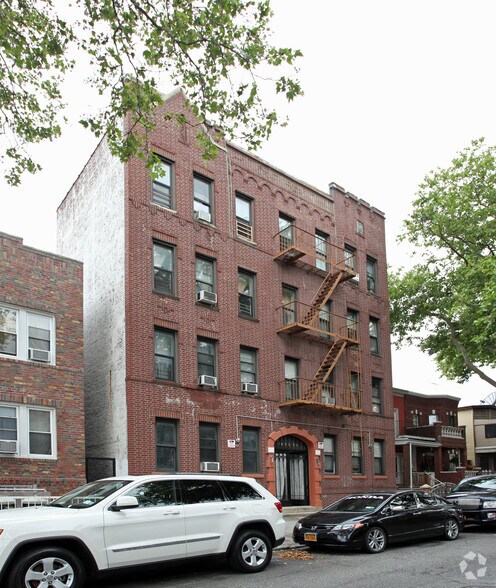 1852-1854 67th St, Brooklyn, NY à vendre - Photo de l’immeuble – Image 2 sur 8