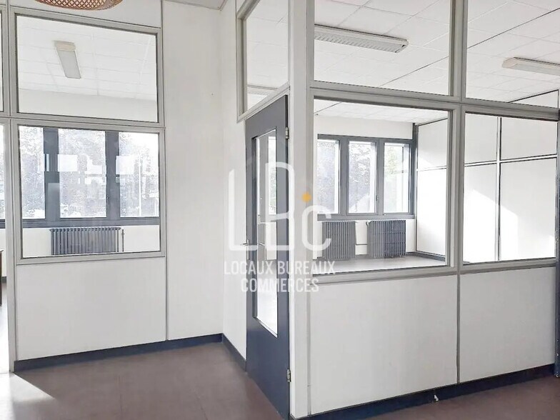 Bureau dans Saint-Herblain à louer - Photo de l’immeuble – Image 2 sur 6