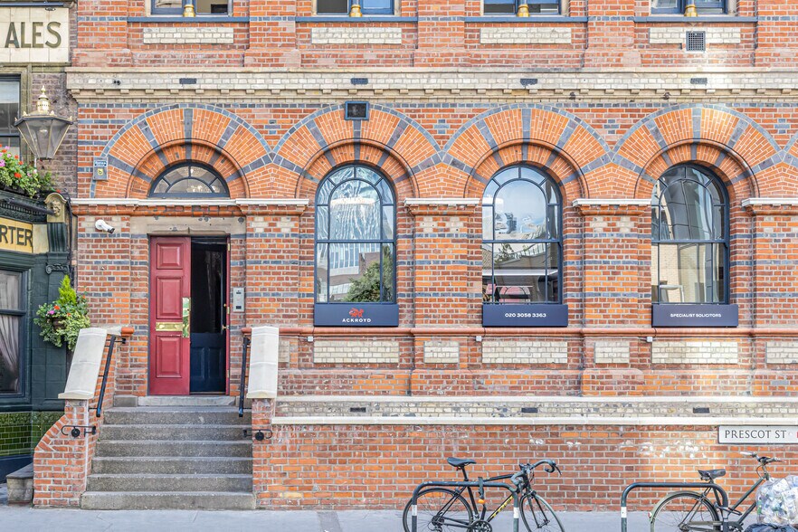 16 Prescot St, Londres à vendre - Photo de l’immeuble – Image 2 sur 30