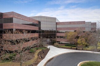 Plus de détails pour 3 Hawthorn Pky, Vernon Hills, IL - Bureau à louer