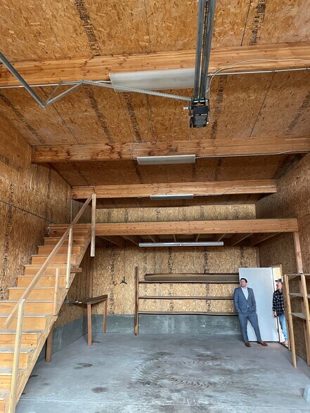 1801 E Airport Rd, Blackfoot, ID à louer - Photo intérieure – Image 2 sur 17