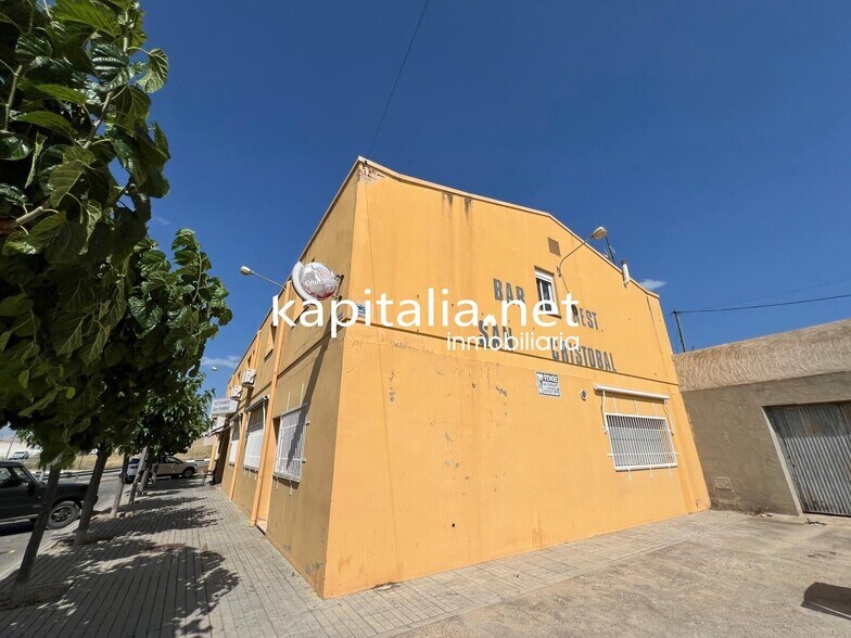 Local commercial dans Cañada à louer - Photo de l’immeuble – Image 3 sur 30