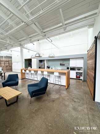 Plus de détails pour 2 Elton St, Rochester, NY - Bureau à louer