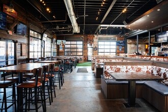 401 NW 10th St, Oklahoma City, OK à louer Photo intérieure– Image 2 sur 8