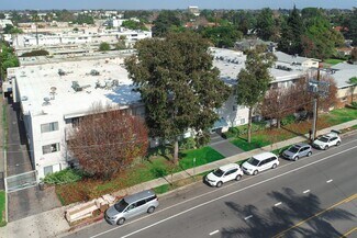 Plus de détails pour 13951 Moorpark St, Sherman Oaks, CA - Logement à vendre