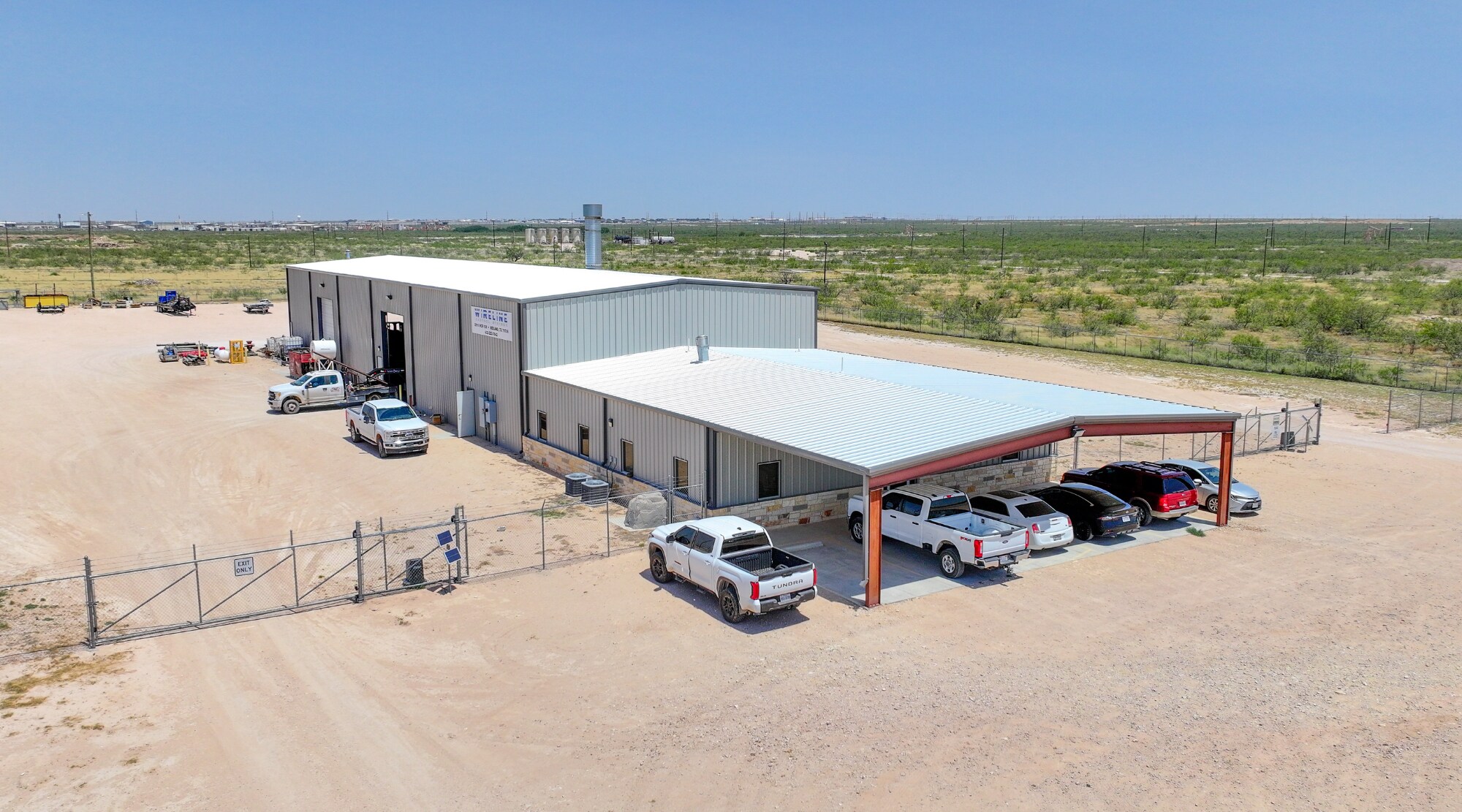 8916 W County 139 rd, Midland, TX à louer Photo de l’immeuble– Image 1 sur 29