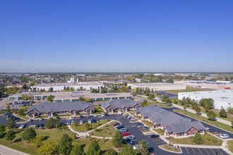 2400 Ravine Way, Glenview, IL - VUE AÉRIENNE  vue de carte