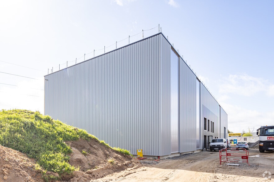 4 Rue Du Pan Loup, Couëron à louer - Photo principale – Image 1 sur 13