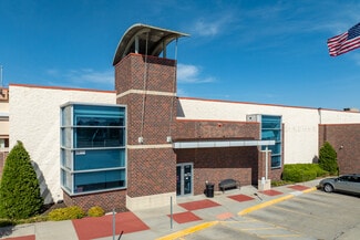 Plus de détails pour 156th & Q, Omaha, NE - Bureau/Local commercial à louer