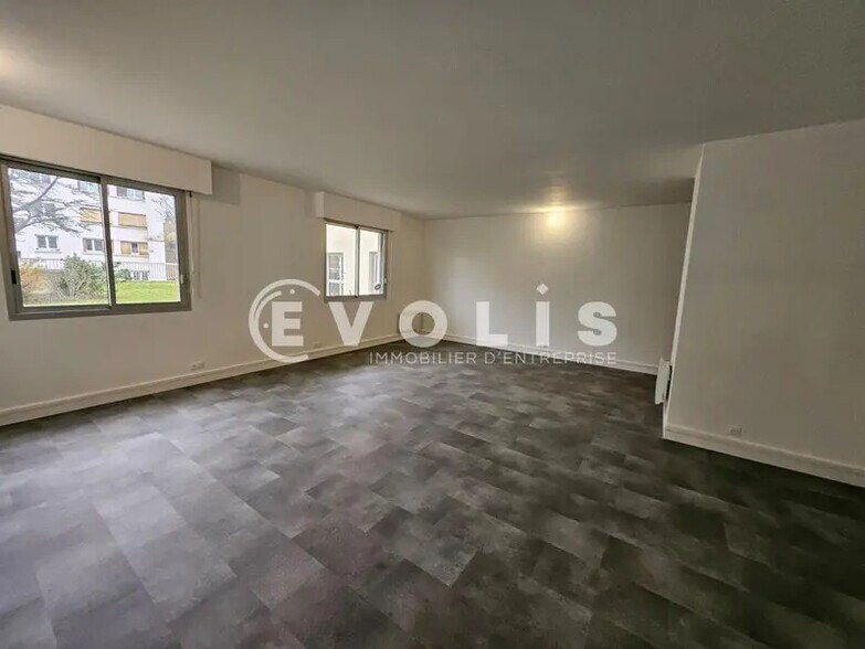 Bureau dans Clamart à louer - Photo intérieure – Image 3 sur 10