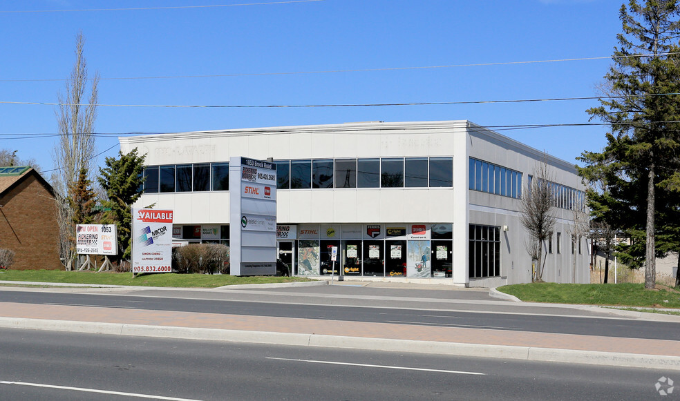1053 Brock Rd, Pickering, ON à louer - Photo de l’immeuble – Image 2 sur 7