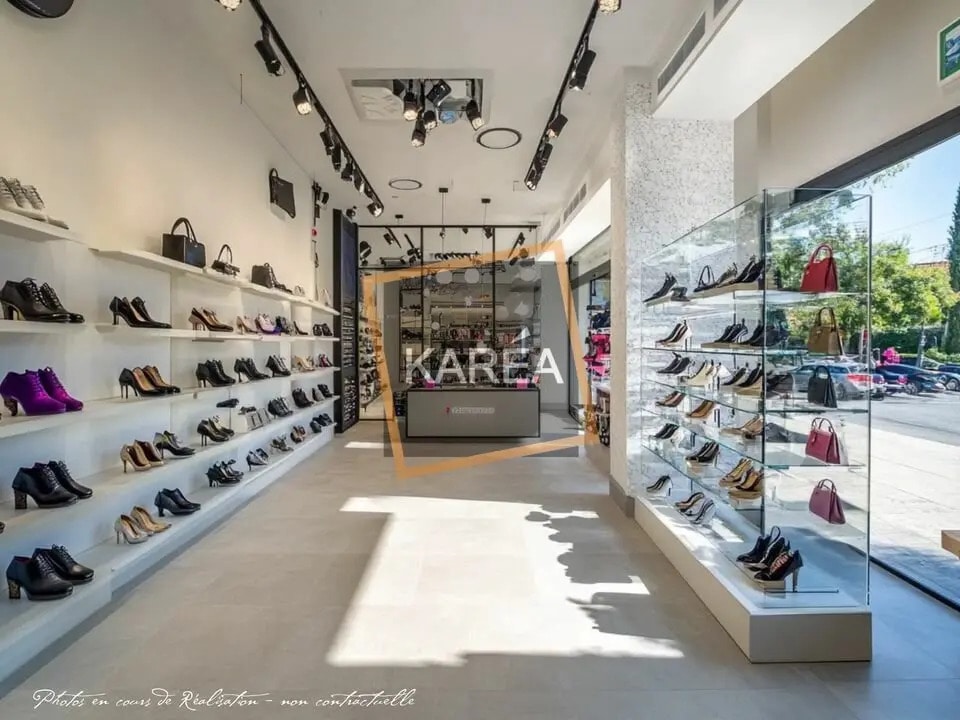 Local commercial dans Bussy-Saint-Georges à louer Photo intérieure– Image 1 sur 6