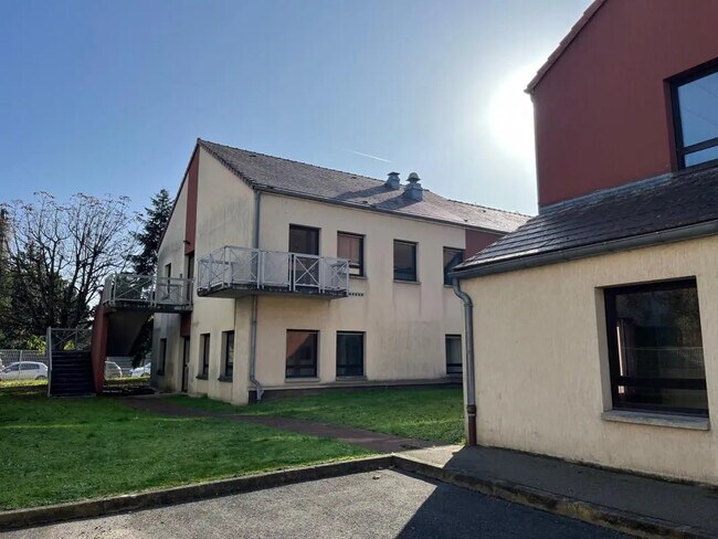 Plus de détails pour 25 Rue Ferber, Montmorency - Bureau à louer