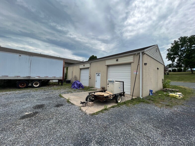 630 Charles St, Staunton, VA à vendre - Photo de l’immeuble – Image 3 sur 9