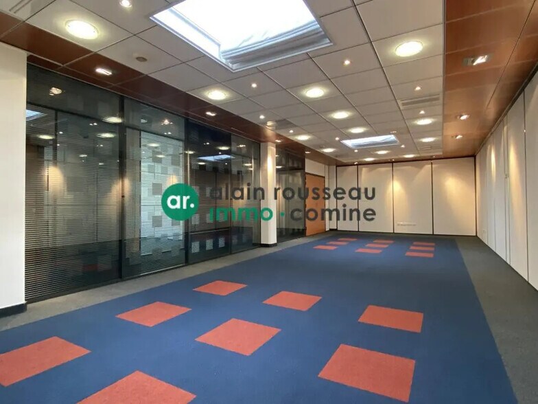 Bureau dans Angers à louer - Photo de l’immeuble – Image 2 sur 4