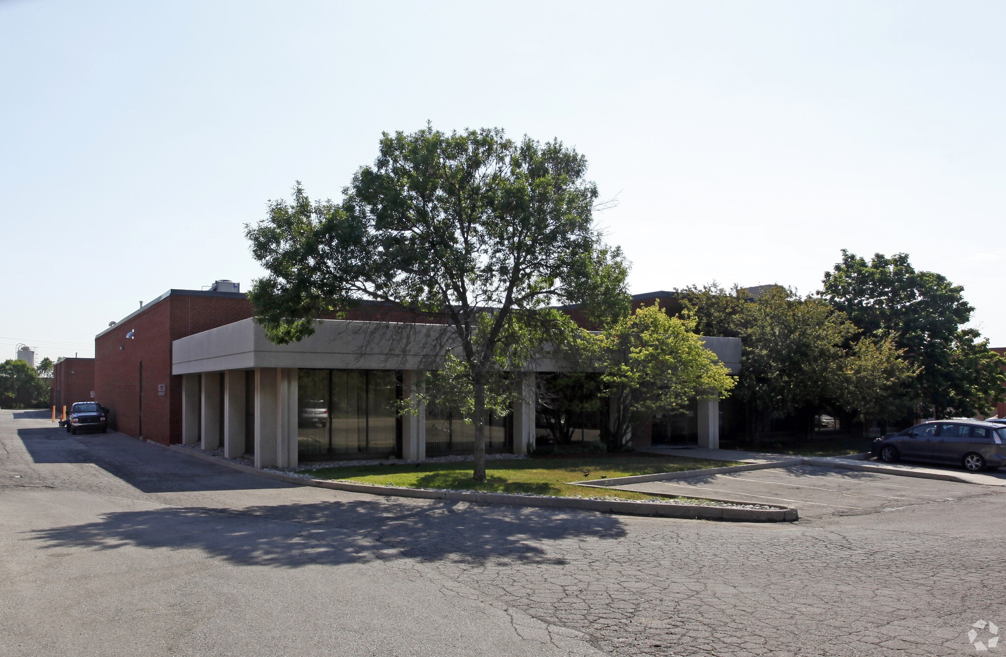 5380 Timberlea Blvd, Mississauga, ON à louer Photo principale– Image 1 sur 3