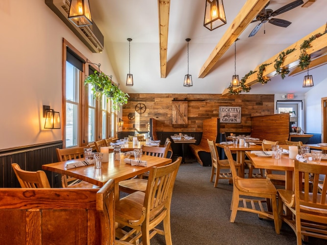 3621 Vt-103, Mount Holly, VT à vendre - Photo intérieure – Image 2 sur 15