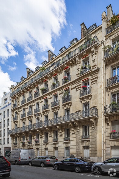 6 Rue Joseph Bara, Paris à vendre - Photo principale – Image 1 sur 1