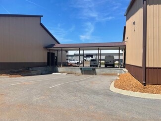 Plus de détails pour 1080 International Blvd, Clarksville, TN - Industriel/Logistique à louer