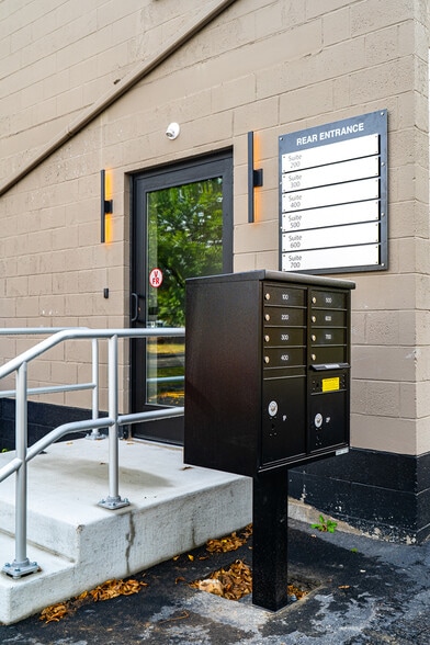 6512 Main St, Buffalo, NY à louer - Photo de l’immeuble – Image 2 sur 10