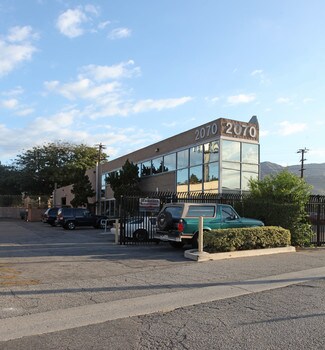 Plus de détails pour 2070 Floyd St, Burbank, CA - Industriel/Logistique à louer