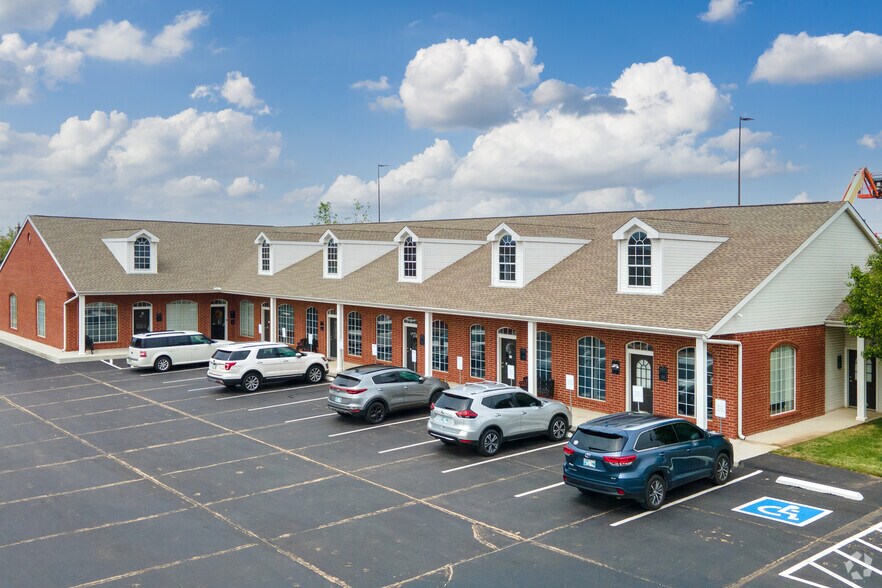 1951 N Moore Ave, Moore, OK à vendre - Photo principale – Image 1 sur 2