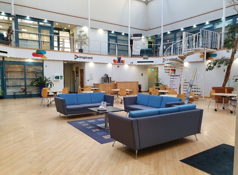 North Caldeen Rd, Coatbridge à louer - Hall d’entrée – Image 3 sur 5