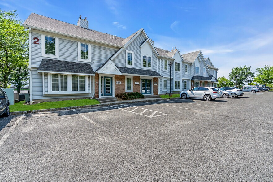 1 Bethany Rd, Hazlet, NJ à louer - Photo de l’immeuble – Image 3 sur 9