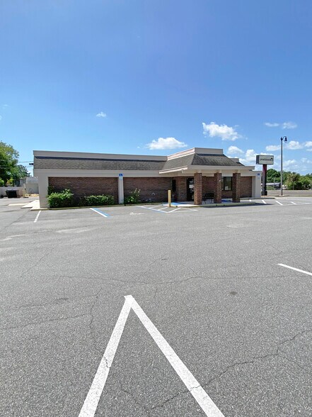 956 US Highway 1, Rockledge, FL à vendre - Photo de l’immeuble – Image 1 sur 3