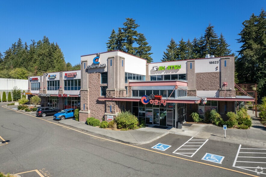 18525-18623 Highway 99, Lynnwood, WA à louer - Photo principale – Image 1 sur 7