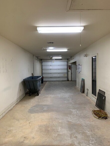 13953 Perkins Rd, Baton Rouge, LA à louer - Photo intérieure – Image 2 sur 6