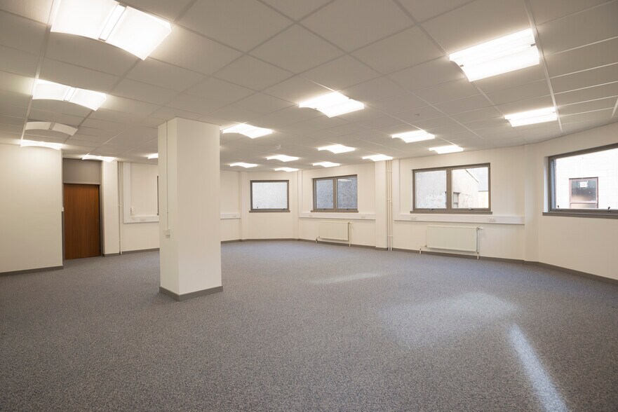16-18 Bank St, Inverness à louer - Photo de l’immeuble – Image 3 sur 5