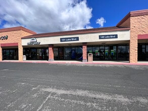 101-179 Lake Blvd, Redding, CA à louer Photo de l’immeuble– Image 1 sur 16