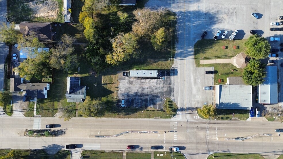 101 N Dallas Ave, Wilmer, TX à vendre - Aérien – Image 1 sur 2