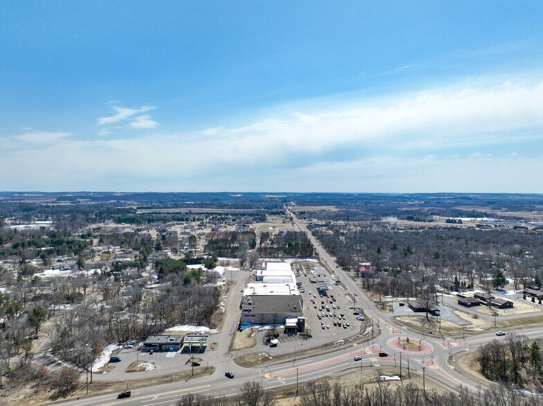 17158 County Highway J, Chippewa Falls, WI à louer - Photo principale – Image 1 sur 18