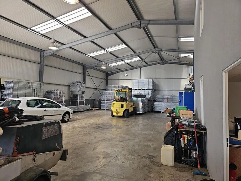 Industriel/Logistique dans Saint-Avold à vendre - Photo intérieure – Image 2 sur 10