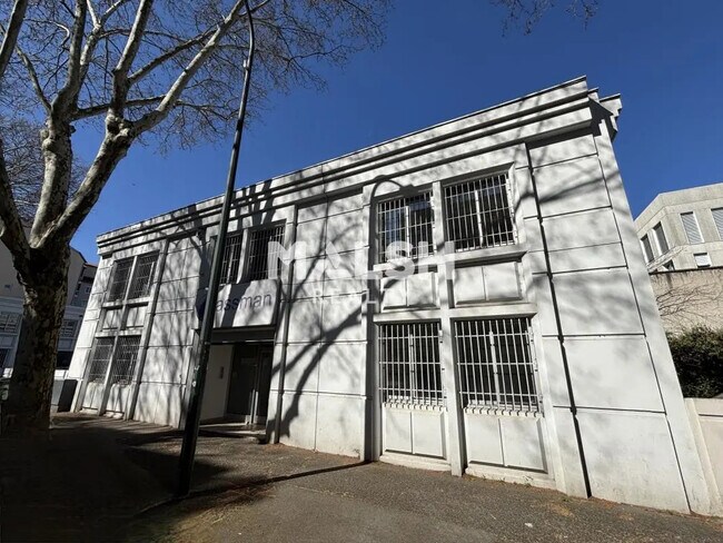 Plus de détails pour Bureau à vendre