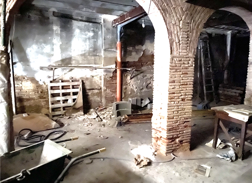 View Photo