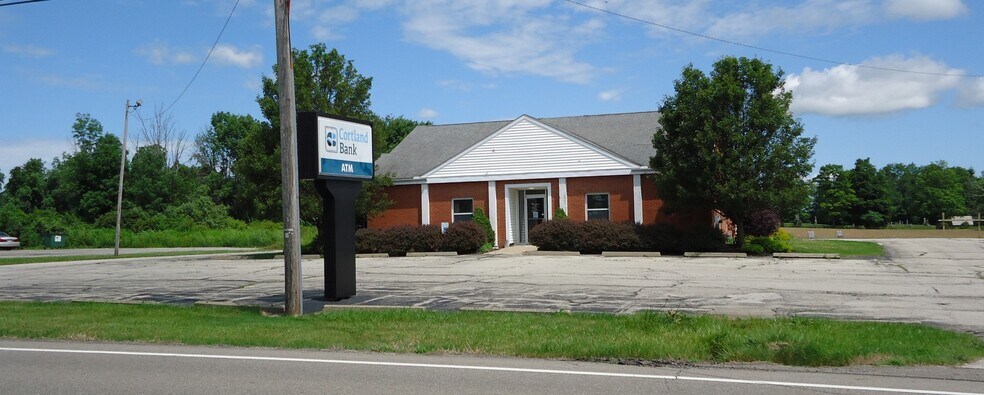 5917 U.S. Route 322, Williamsfield, OH à louer - Photo principale – Image 1 sur 1