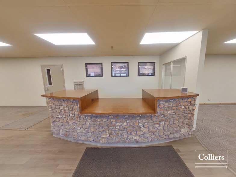 1600 N 89th St, Fairview Heights, IL à louer - Photo intérieure – Image 2 sur 7