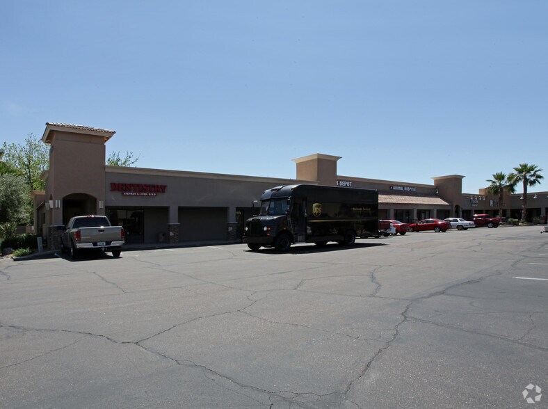 2950 N Dobson Rd, Chandler, AZ à louer - Photo de l’immeuble – Image 2 sur 9