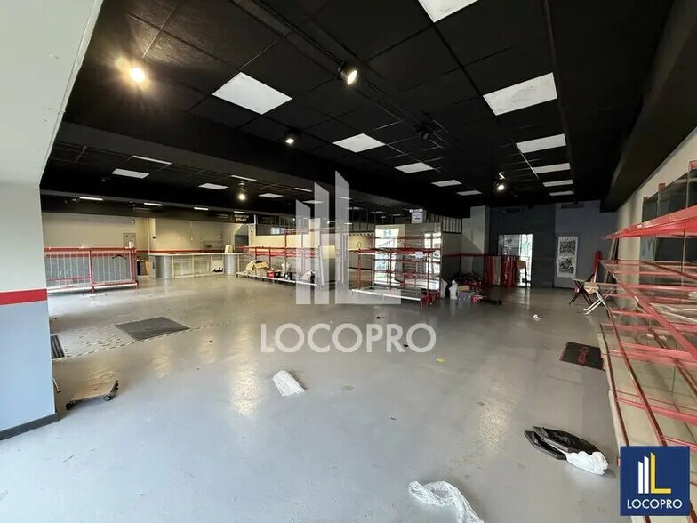 Local d'activités dans Mougins à vendre - Photo intérieure – Image 3 sur 9