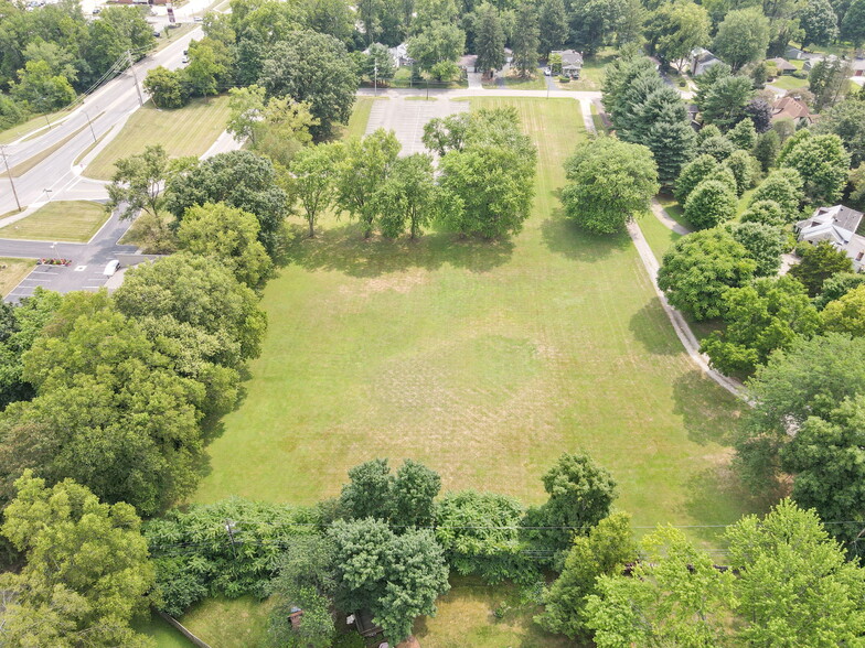 219 N Hamilton Rd, Gahanna, OH à vendre - Photo de l’immeuble – Image 3 sur 39