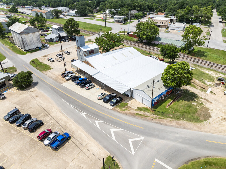 2614 Washington St, Waller, TX à louer - Photo de l’immeuble – Image 2 sur 7