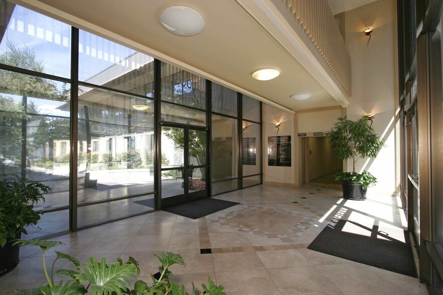 2005 De la Cruz Blvd, Santa Clara, CA à louer - Hall d’entrée – Image 2 sur 6