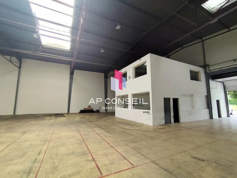 3 Rue Johannes Kepler, Trappes à louer - Photo de l’immeuble – Image 2 sur 6