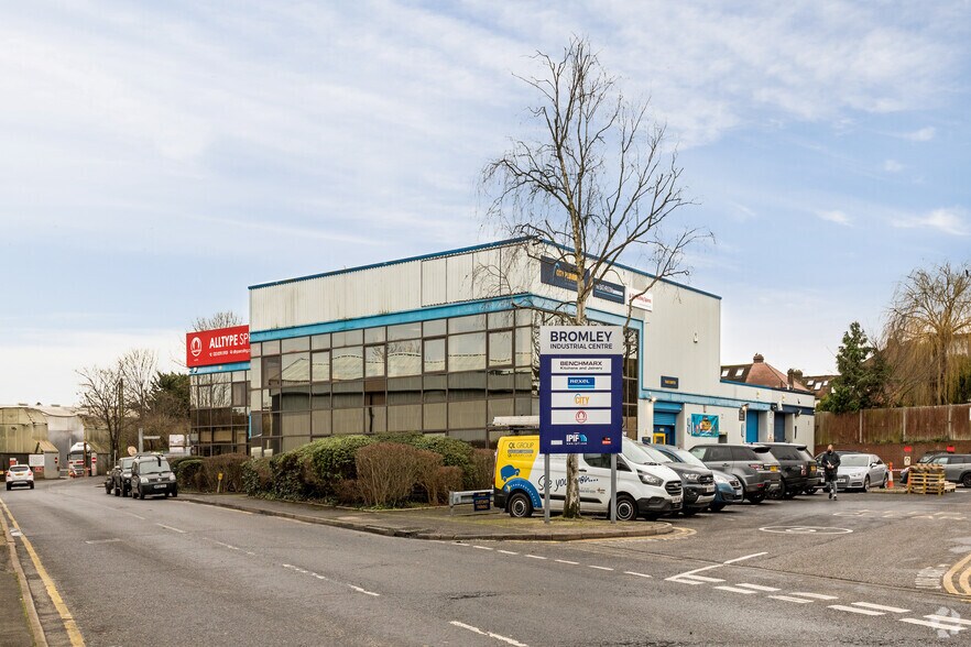 Waldo Rd, Bromley à louer - Photo de l’immeuble – Image 2 sur 12