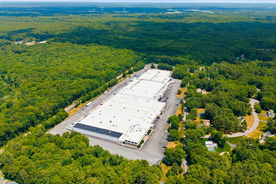 380 S Worcester St, Norton, MA à louer - Photo de l’immeuble – Image 2 sur 13