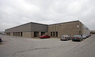 Plus de détails pour 130-146 Sparks Ave, Toronto, ON - Industriel/Logistique à louer